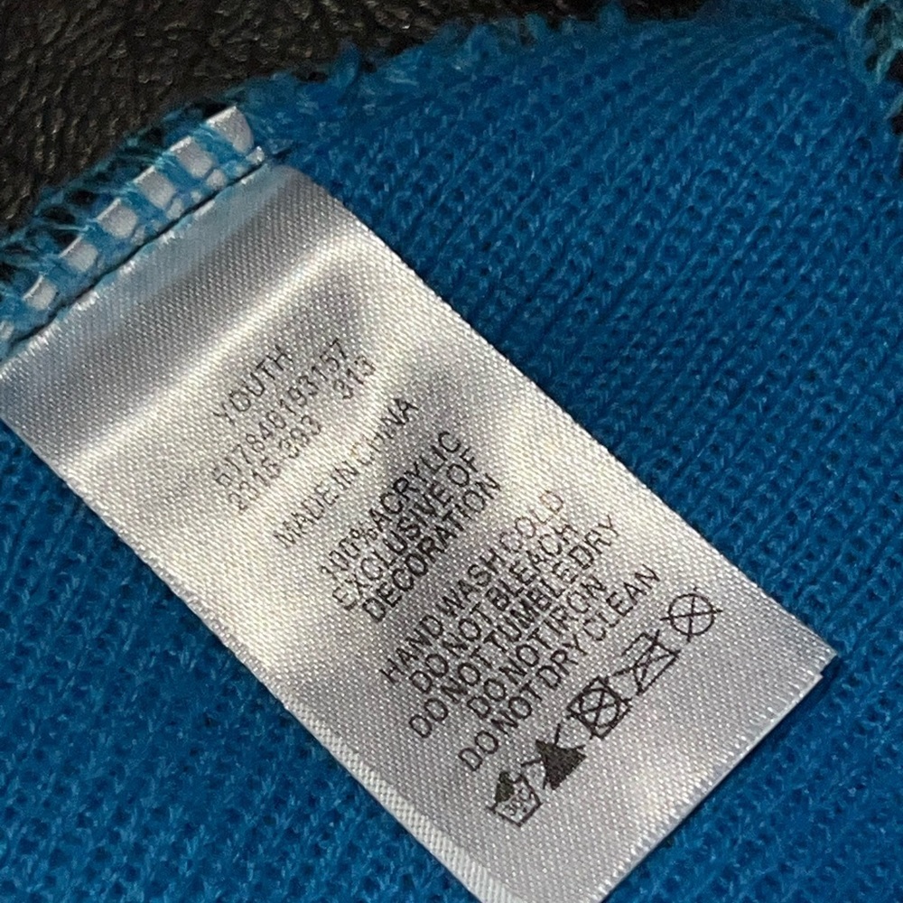 Nike winter hats youth​ - Picture 6 of 6
